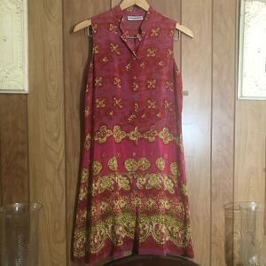 Amanda Smith vintage pure silk sleeveless shirt dress. Size 10. Burgundy.